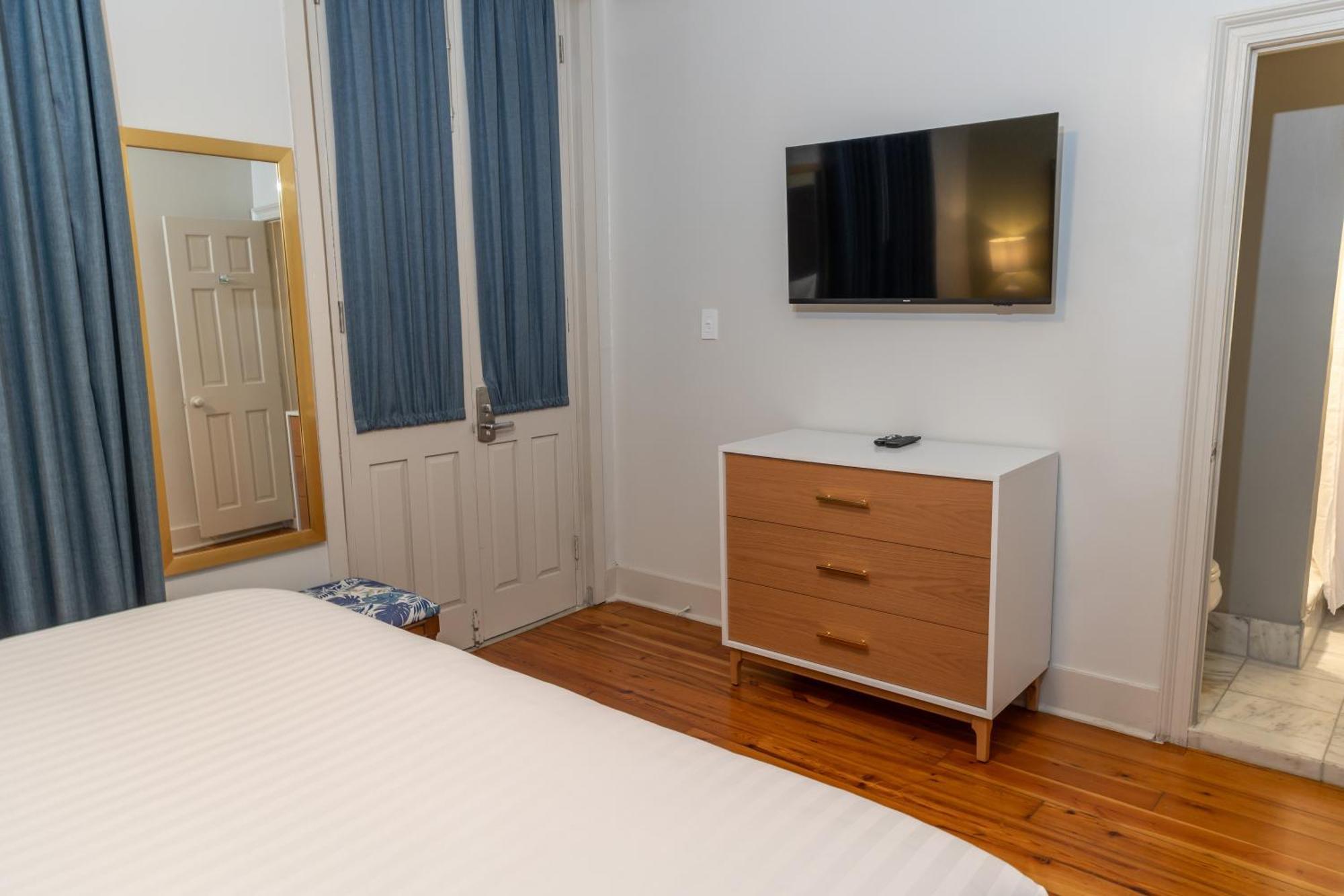 Inn On St. Ann, A French Quarter Guest Houses Property Новий Орлеан Екстер'єр фото
