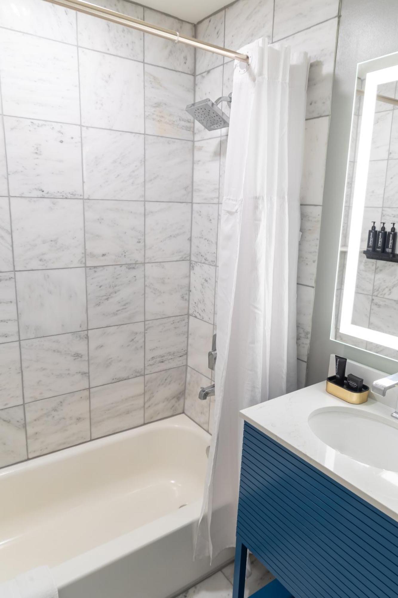Inn On St. Ann, A French Quarter Guest Houses Property Новий Орлеан Екстер'єр фото